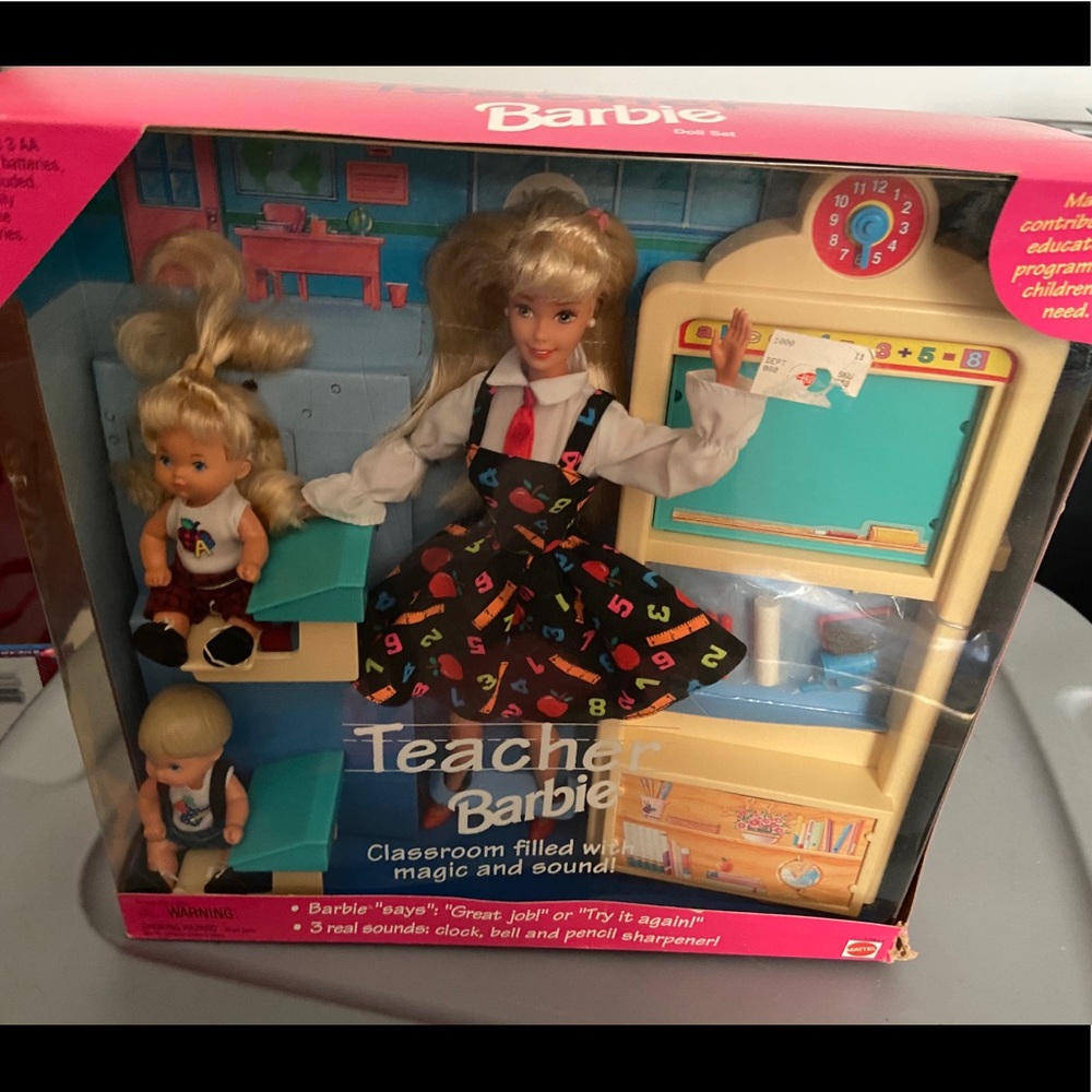 NIB Teacher Barbie talk, 2 students & chalkboard